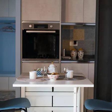 Silvana - Giulia & Michela With Terrace & Parking