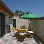 Guesthost - Silvana - Giulia & Michela With Terrace & Parking Apartment *