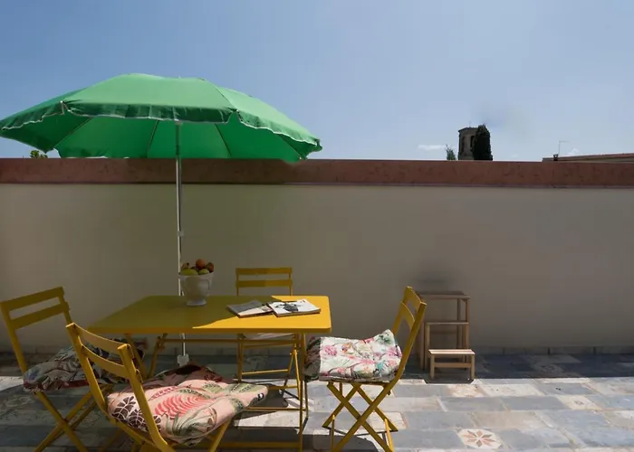 Guesthost - Silvana - Giulia&michela With Terrace&parking Appartamento